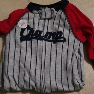 2 long sleeve sleepers.